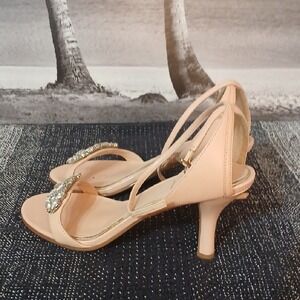 Make Offer! Impo Cream Heels Strappy Design Medium Heel